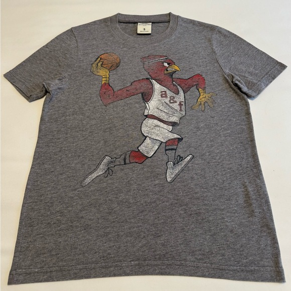 Abercrombie Kids Graphic T-Shirt Boys Size S - Picture 1 of 11